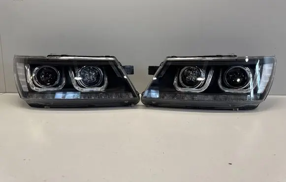 Dodge Journey Headlights/headlamps set