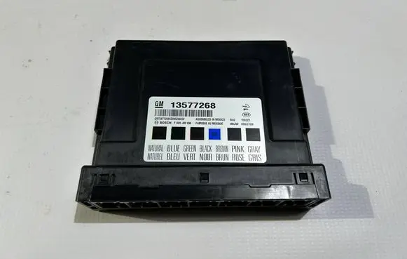 Chevrolet Camaro BSM Control unit 13577268