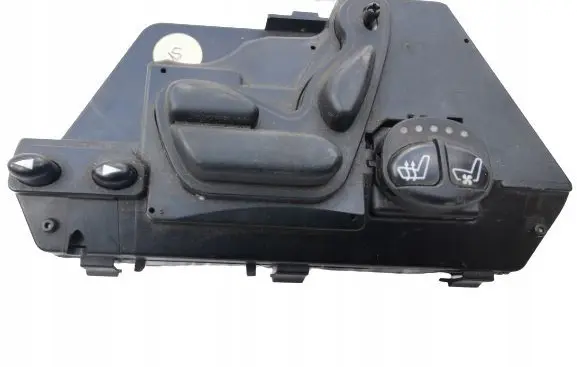 Mercedes-Benz S W220 Seat control module A2208214651