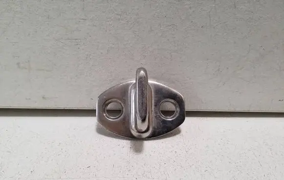 Cupra Born Rear door lock loop/hook striker 10A837033