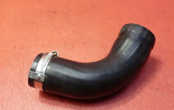 Ford Transit Custom Intercooler hose/pipe