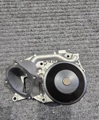 BMW X1 F48 F49 Water pump 8617545 221205 6122440