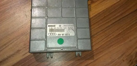 Audi A4 S4 B5 8D Engine control unit/module 026120355402612035