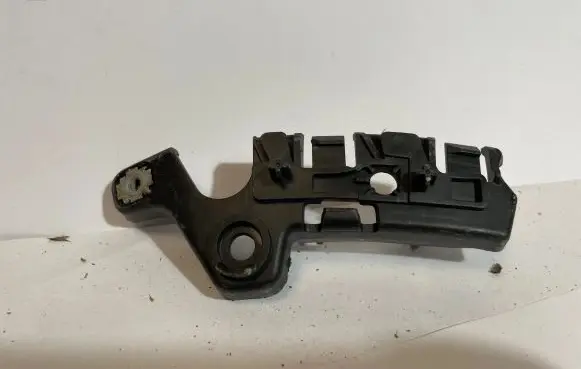 Renault Megane III Front bumper mounting bracket 620940001R