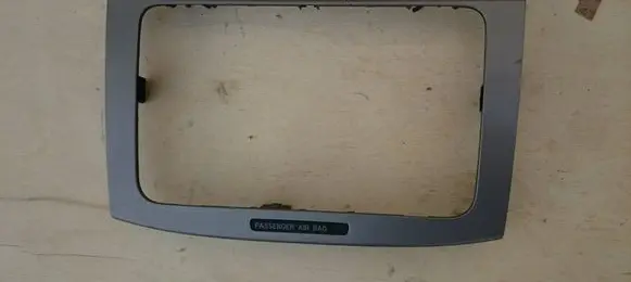 Volkswagen PASSAT B6 Radio/GPS head unit trim 3C0858069AE