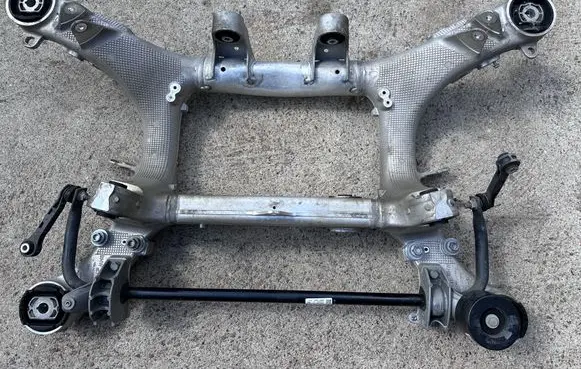 BMW 6 G32 Gran Turismo Rear subframe 6866423 6865969 6775896