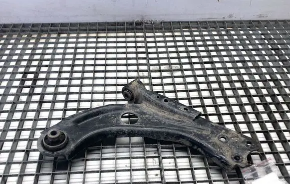 Peugeot 3008 II Front control arm 