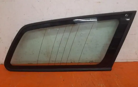 Volvo V50 Rear side window 43R-00022