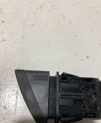 Mazda Premacy Hazard light switch C145664H0