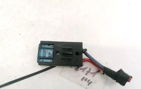 Audi 80 90 S2 B4 Fuse 8A0937530