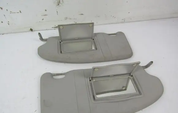 Volkswagen PASSAT B6 Sun visor 