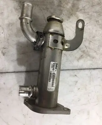 Ford Kuga I EGR valve cooler 993062H 8653691