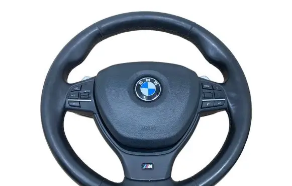 BMW 6 F12 F13 Steering wheel 8383902 33678383902 618634800B