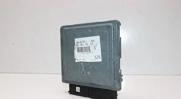 Audi A5 Engine control unit/module 8W0906259J