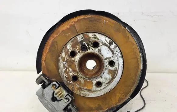 BMW X5 F15 Rear wheel hub 6857981