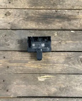 Audi A5 Door control unit/module 8W0959593M