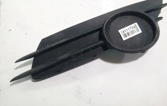 Opel Corsa D Rear bumper mounting bracket 475498858
