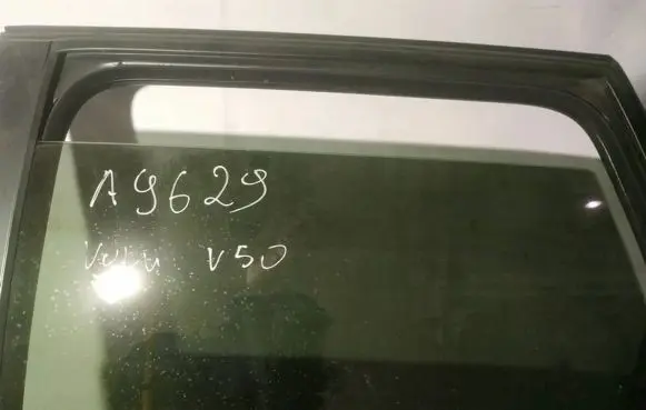 Volvo V50 Rear door window glass as2