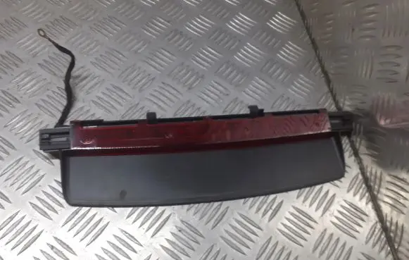 Audi A6 S6 C6 4F Third/center stoplight 4F5945097