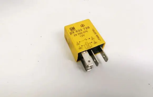 Opel Zafira A Other relay 24433728 29200076