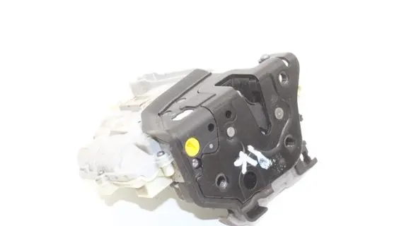 Volkswagen Touareg II Coupe door lock (next to the handle) 8J2837015A