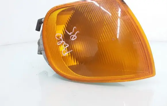 Volkswagen Polo III 6N 6N2 6NF Front indicator light 6N0953050