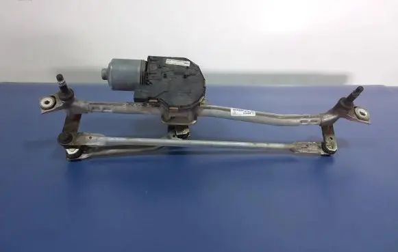 Audi A8 S8 D4 4H Front wiper linkage and motor 4H1955023C