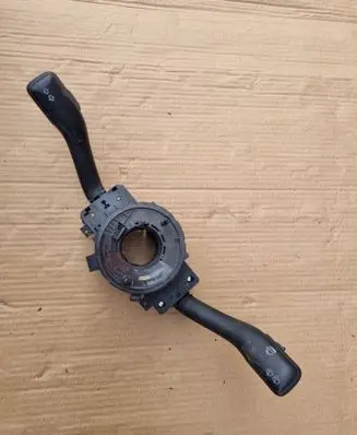 Audi A3 S3 8L Indicator stalk 771007 202852 8L0953513G