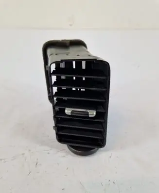 Mitsubishi Pajero Dash center air vent grill 8030A087