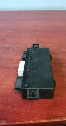 BMW 5 E39 Door control unit/module 8377593