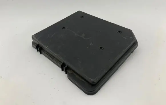 Audi Q7 4L Fuse box cover 4L0035613