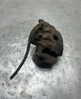 Opel Insignia A Front brake caliper