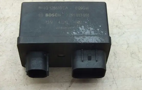 Land Rover Range Rover L322 Glow plug pre-heat relay BH4Q12B533