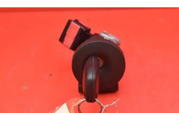 Renault Clio III Ignition lock N0502060