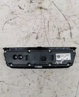 Opel Corsa F Air conditioning/heating control unit 39181223
