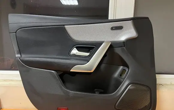 Mercedes-Benz CLA C118 X118 Front door card panel trim A1185400826 A1187205901 A1777201102