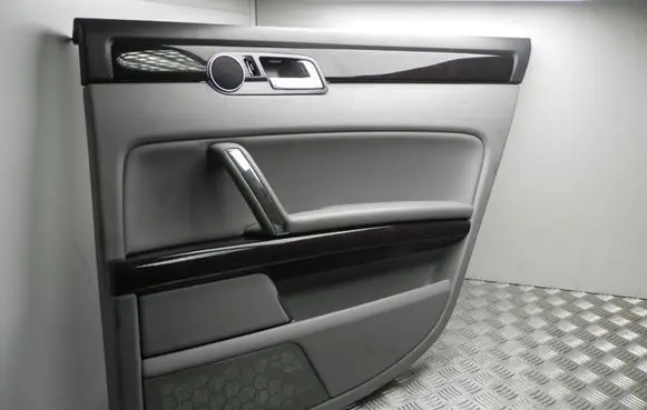 Volkswagen Phaeton Front door card panel trim 3D4867212 T241
