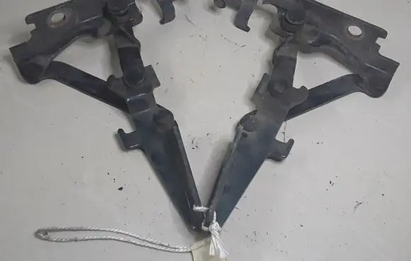 Opel Sintra Engine bonnet/hood hinges