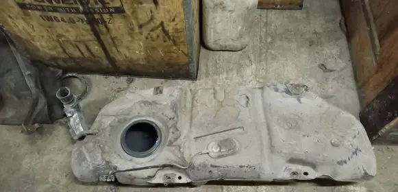 Peugeot 206 Fuel tank 9682934980