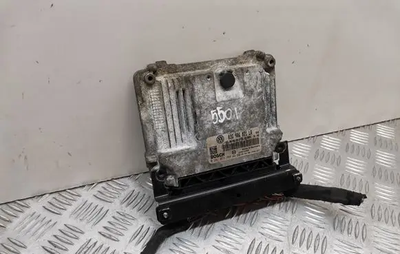 Volkswagen PASSAT B6 Engine control unit/module 03G906021LR