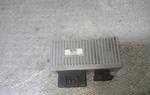 Renault Kangoo I Glow plug pre-heat relay E2110022577A1
