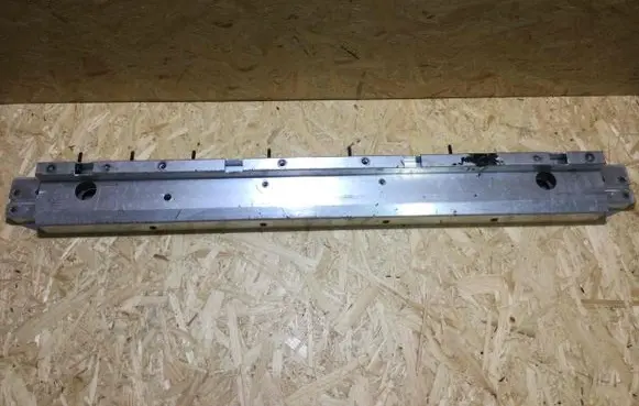 Land Rover Range Rover Evoque L551 Front bumper support beam LR117324