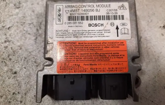 Ford Focus Airbag control unit/module 0285001552 4M5T14B056BJ