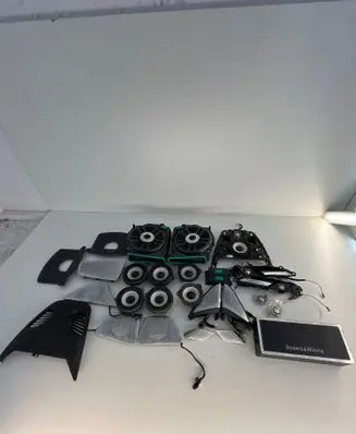 BMW M5 F90 Audio system kit 2622798 6801099 6801100