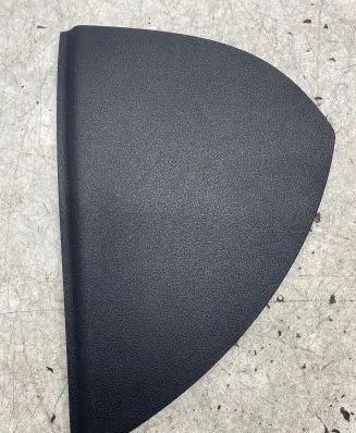Audi Q7 4L Dashboard side end trim 4L0857085A P0110815 T0022297