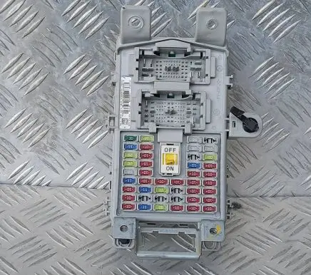 Hyundai i20 (GB IB) Fuse module 91955C8560