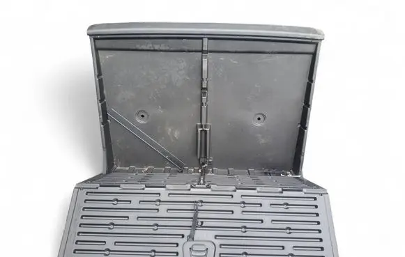 Chevrolet Suburban Glove box in trunk GMW15548P GMW15548PPP