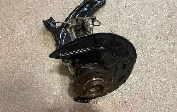 Volkswagen Tiguan Allspace Front wheel hub 5WD407257A 3Q0407151AA