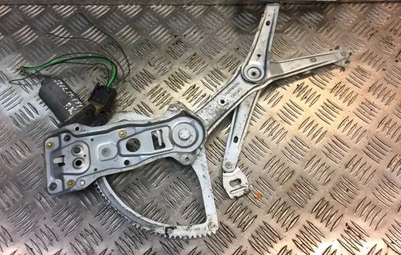Mercedes-Benz C W202 Front door electric window regulator 0130821708 A0130821708