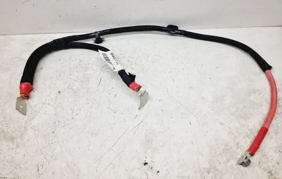 Positive cable (battery)